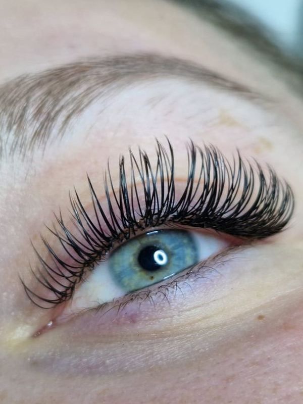 Wimpernverlängerung